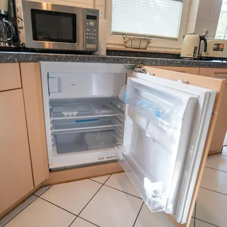 Fruehling-studio * دريسدن